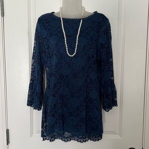 Isaac Mizrahi Navy Lace Detail Top - Womens size M